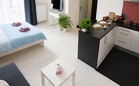 Rumako Apartments